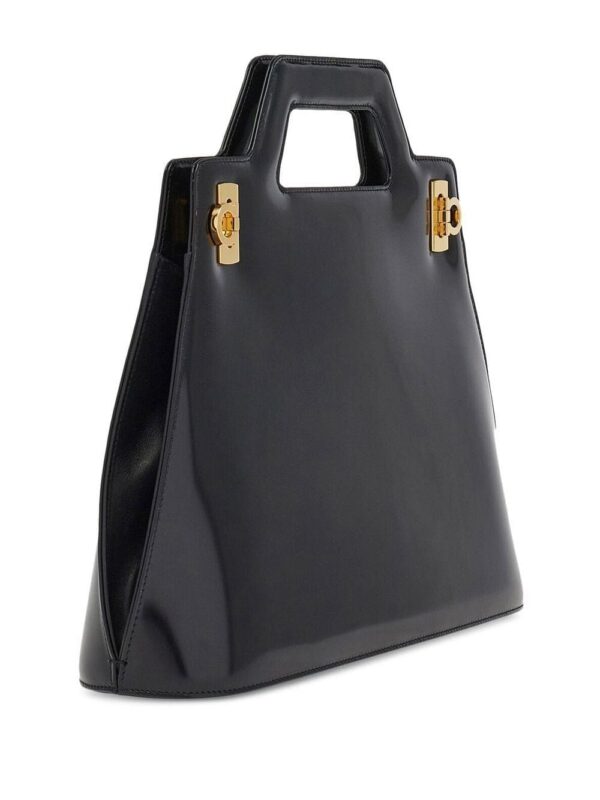19686714_44128050_1000.jpg Ferragamo top-handle leather tote bag