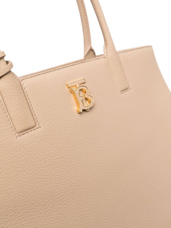 19687025_44032857_1000.jpg Burberry logo-plaque tote bag