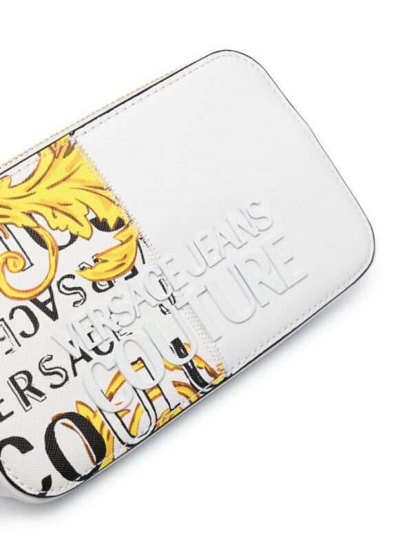 19692581_44138130_1000_355249db-d64c-499a-a379-a4b30f498016.jpg Versace Jeans Couture logo-print shoulder bag