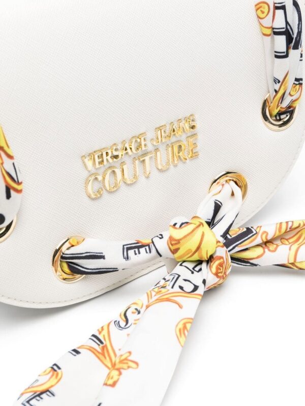 19692583_44146158_1000.jpg Versace Jeans Couture baroque-detail shoulder bag