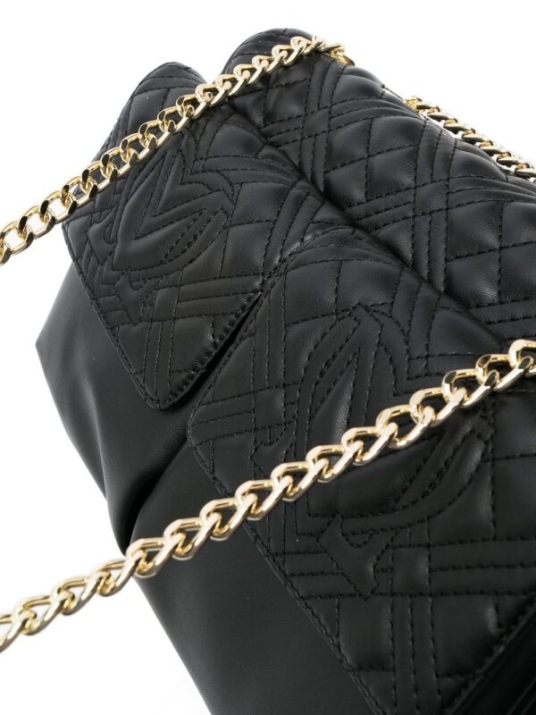 19697089_44139181_1000.jpg Love Moschino quilted logo-plaque crossbody bag