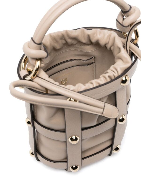 19722124_44144915_1000.jpg Ferragamo drawstring leather bucket bag