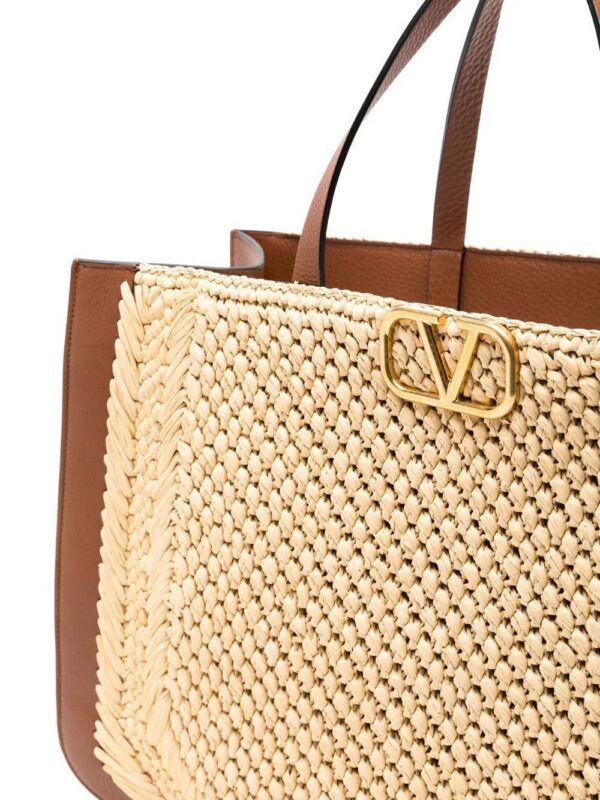19734940_44162562_1000.jpg Valentino Garavani VLogo Signature raffia tote bag