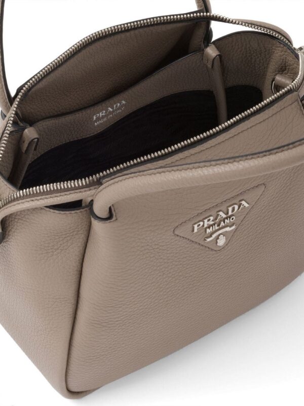 19778202_44228413_1000.jpg Prada logo-lettering top-handle bag