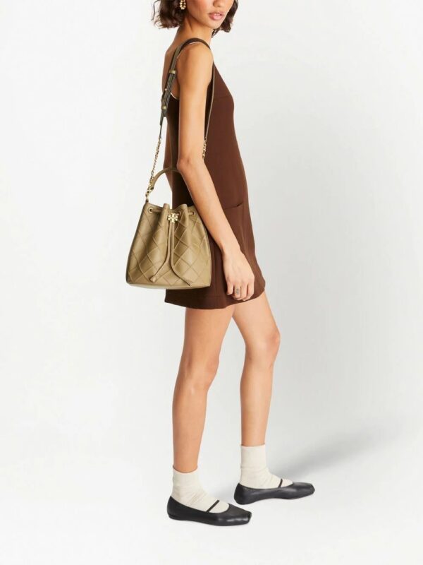 19787687_44306006_1000.jpg Tory Burch Fleming Soft leather bucket bag
