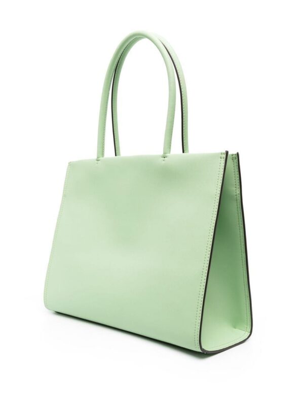 19798561_44442631_1000-1.jpg Tory Burch embossed-logo tote bag