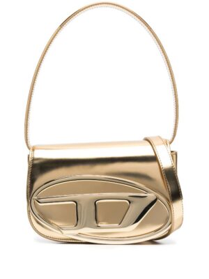 19870893_44682287_1000_da76fce9-3667-4e93-bbda-2e745773b803.jpg Diesel 1DR-XS-S logo plaque metallic bag