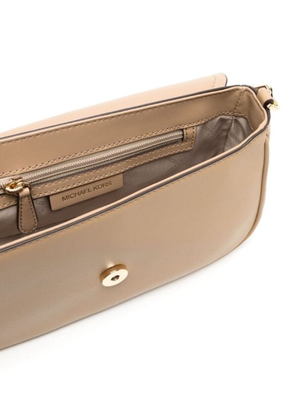19875165_44909522_1000.jpg Michael Kors Parker logo plaque shoulder bag