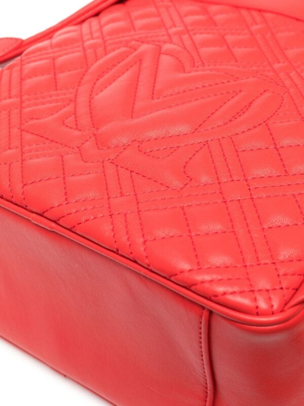 19890561_44693214_1000.jpg Love Moschino quilted logo-plaque backpack