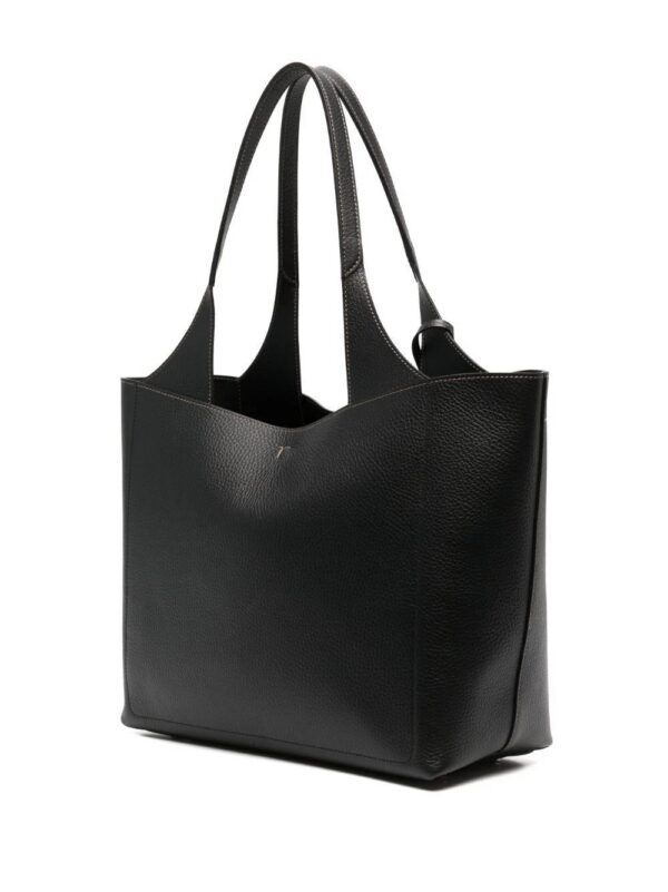 19907639_50545917_1000.jpg Tod's logo-charm leather tote bag