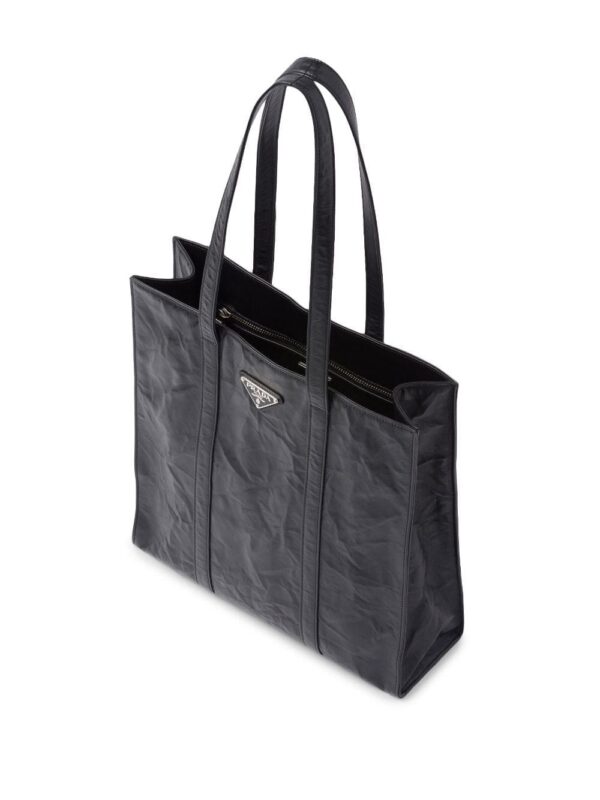 19923412_44708852_1000.jpg Prada nappa-leather tote bag