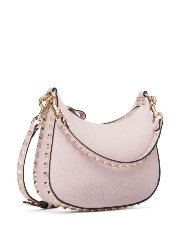 19950150_50337217_1000.jpg Valentino Garavani small Rockstud leather shoulder bag