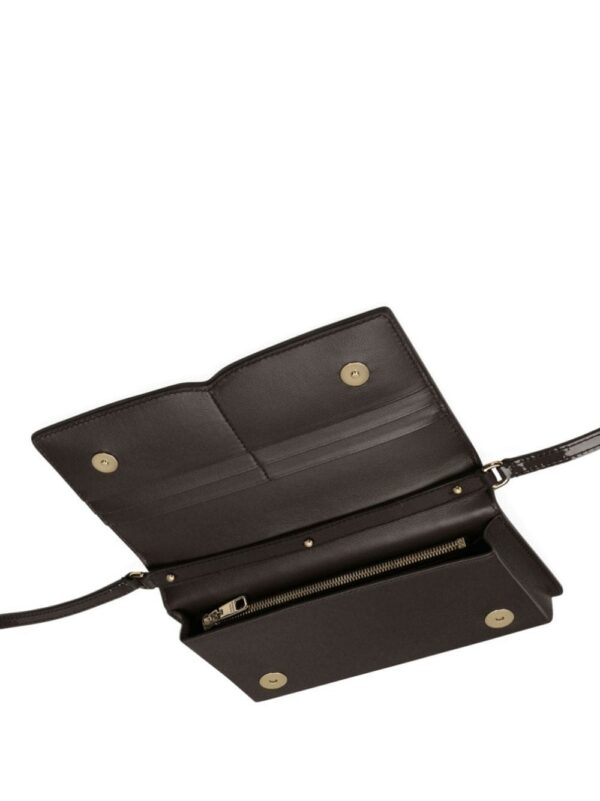 20043876_50632607_1000.jpg Dolce & Gabbana DG-logo patent-leather shoulder bag