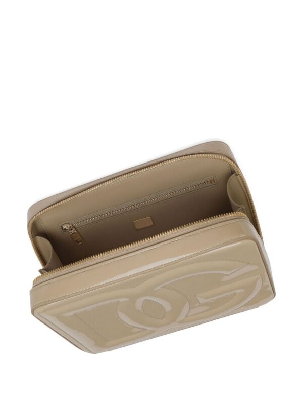 20045044_50633189_1000.jpg Dolce & Gabbana DG Logo patent leather camera bag
