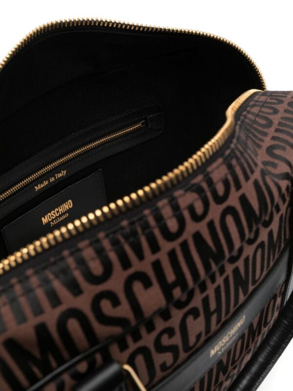 20050694_51004887_1000.jpg Moschino monogram-pattern leather laptop bag
