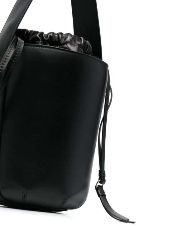 20105388_45358079_1000.jpg Chloé Sense leather bucket bag