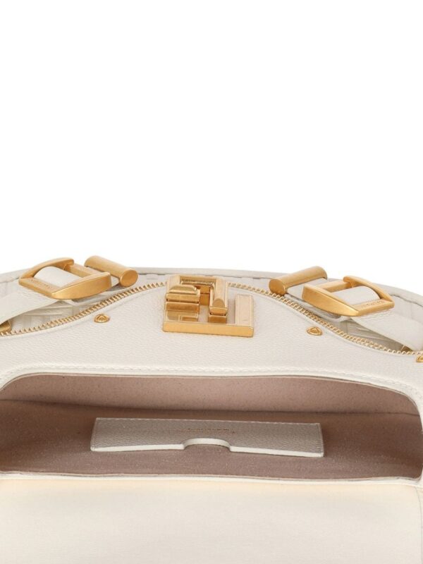 20113143_45316703_1000.jpg Balmain logo-plaque shoulder bag