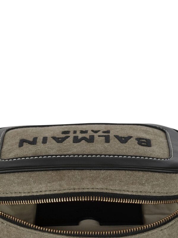 20113171_45292012_1000.jpg Balmain B-Army logo-print bag