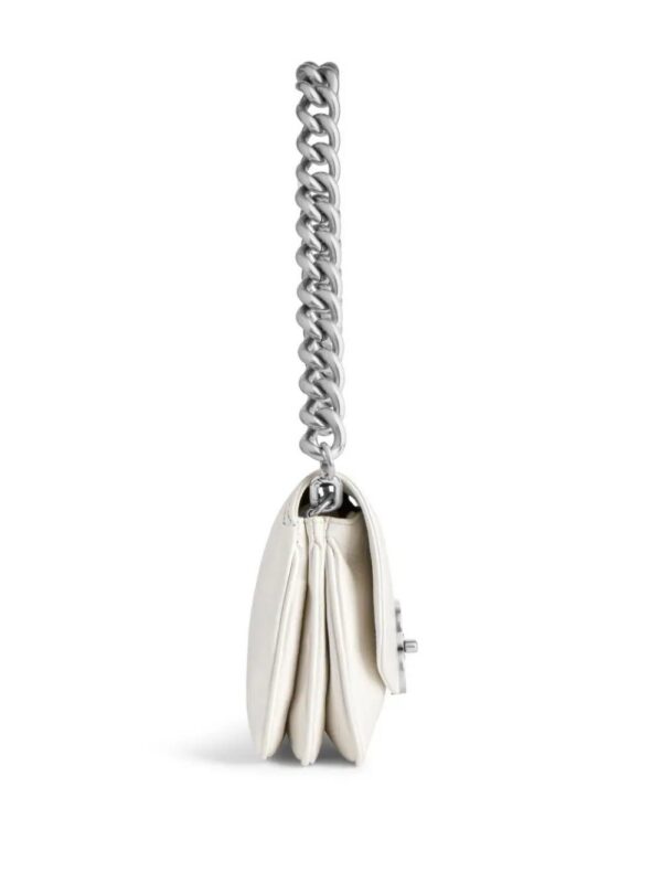 20115119_50565325_1000_cb530a12-acce-47ae-a09e-04c718799e35.jpg Balenciaga large BB Soft Flap shoulder bag