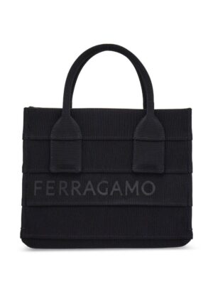 20148901_50145721_1000.jpg Ferragamo small logo-print tote bag