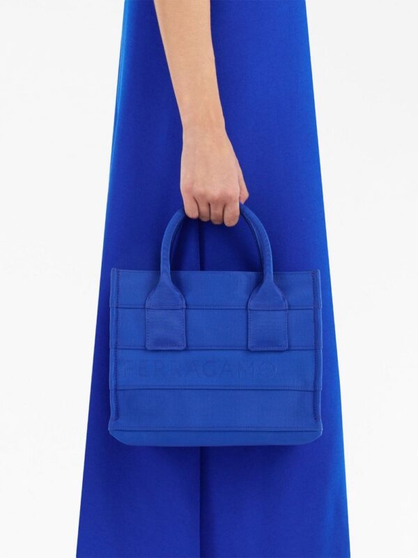 20149212_50290192_1000.jpg Ferragamo small panelled tote bag