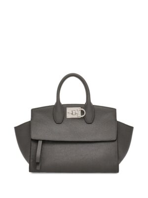 20150574_50242149_1000.jpg Ferragamo Studio logo-plaque tote bag