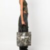 20225340_50726596_1000.jpg Just Cavalli logo-print snakeskin-effect tote bag