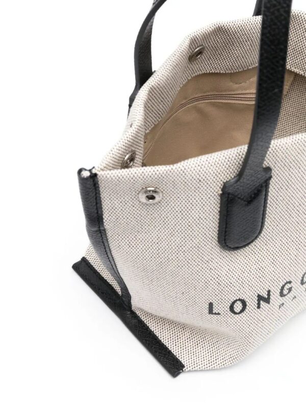 20232448_50284627_1000.jpg Longchamp Essential leather tote bag