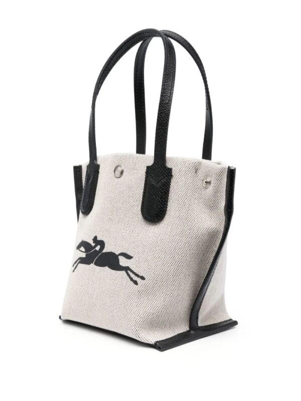 20232448_50284639_1000.jpg Longchamp Essential leather tote bag