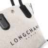 20232448_50284651_1000.jpg Longchamp Essential leather tote bag