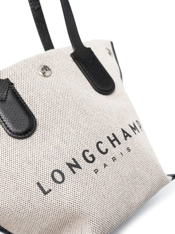 20232448_50284651_1000.jpg Longchamp Essential leather tote bag