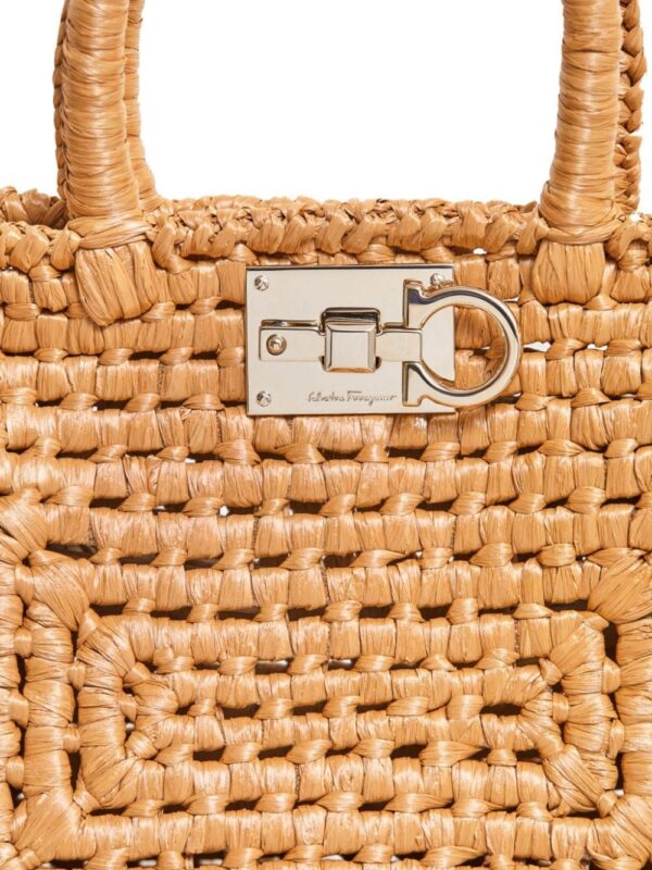 20249962_51724362_1000.jpg Ferragamo Studio Box raffia tote bag
