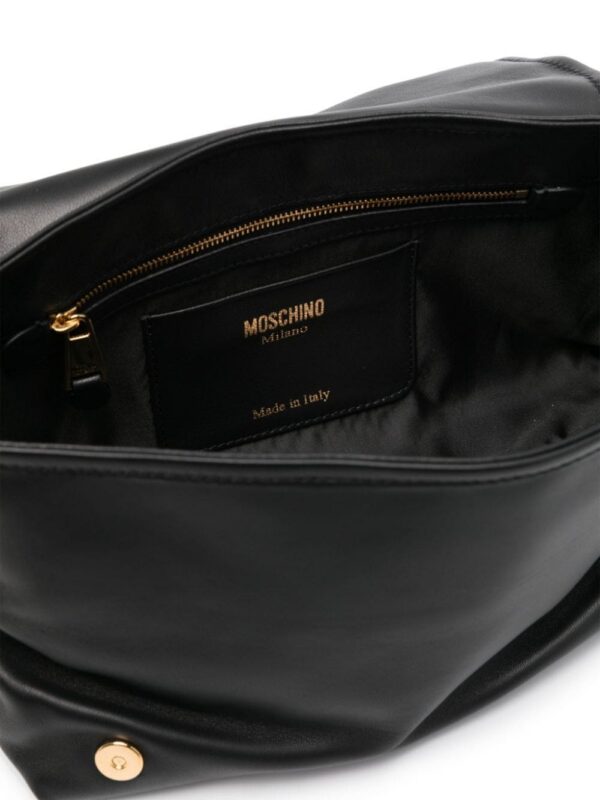 20273473_51847917_1000.jpg Moschino logo-chain crossbody bag