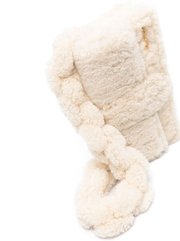 20401945_51174353_1000.jpg Jacquemus Le Bambidou shearling shoulder bag