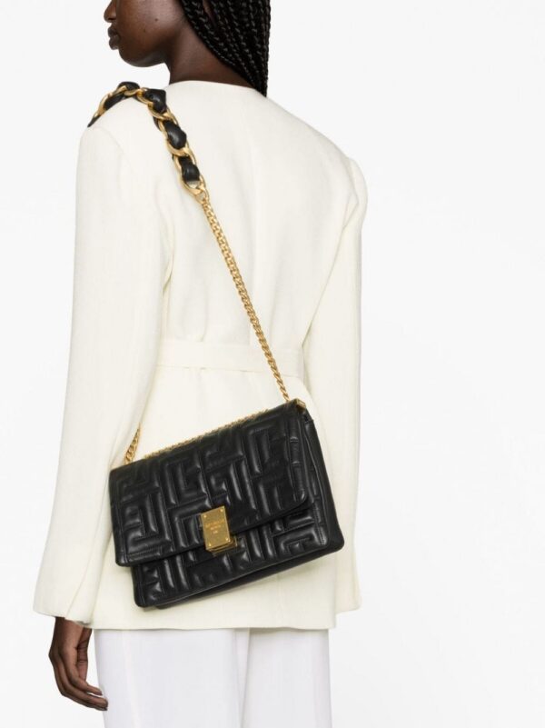 20483848_50472397_1000.jpg Balmain 1945 logo-embossed crossbody bag