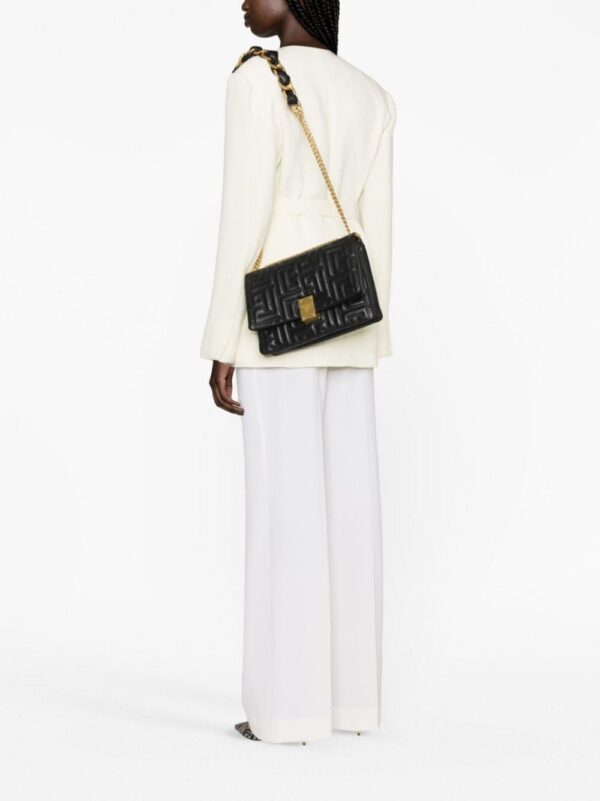 20483848_50472398_1000.jpg Balmain 1945 logo-embossed crossbody bag