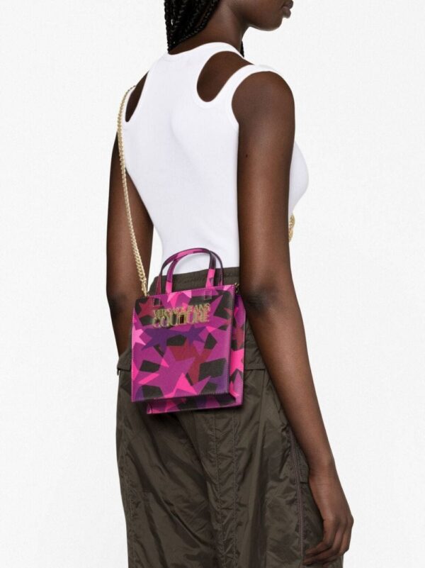 20575999_50567127_1000.jpg Versace Jeans Couture star-print mini tote bag