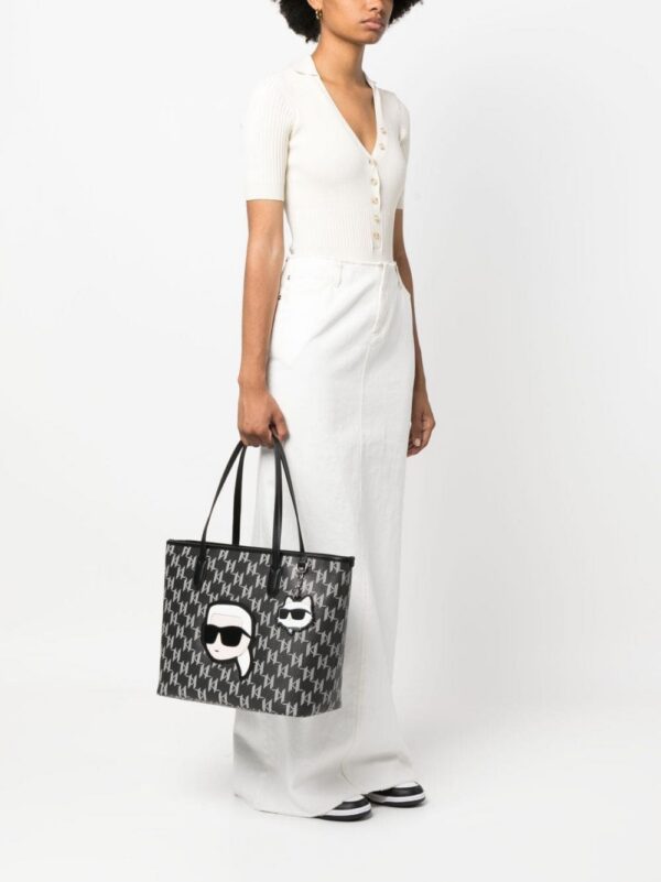 20576831_50801071_1000.jpg Karl Lagerfeld Ikonik Monogram tote bag