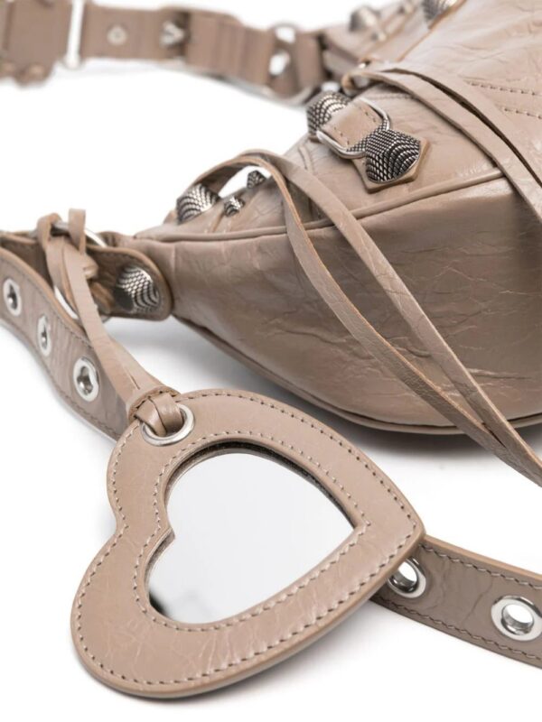 20659488_51180642_1000_5f136f96-b4d8-45d6-83a0-f9ff6676d8f3.jpg Balenciaga small Le Cagole shoulder bag