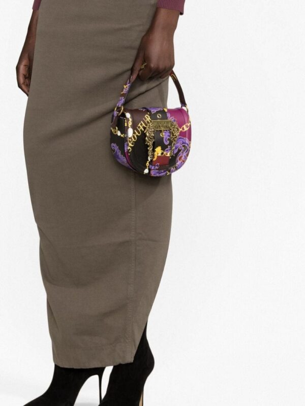 20670268_50647595_1000.jpg Versace Jeans Couture Chain Couture-print faux-leather shoulder bag