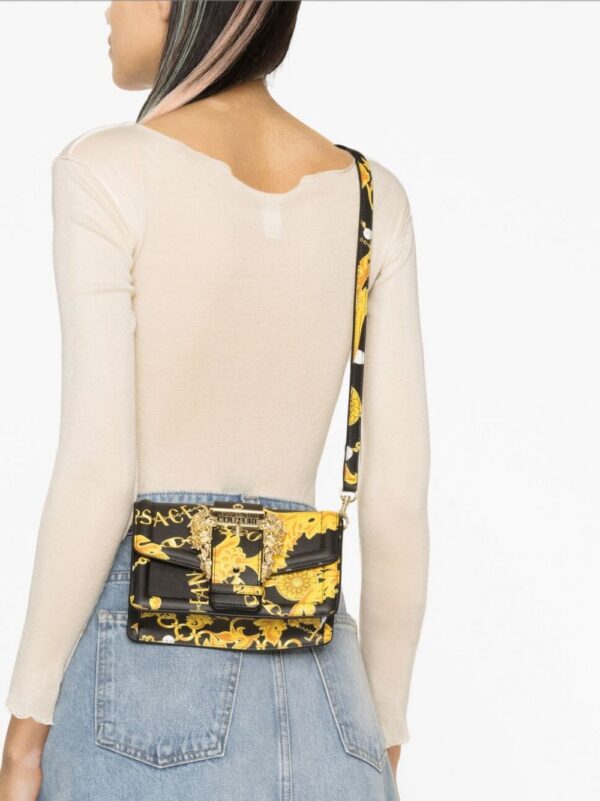 20678714_50649049_1000.jpg Versace Jeans Couture Chain Couture faux-leather crossbody bag