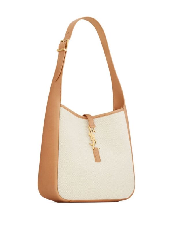 20697842_53864789_1000.jpg Saint Laurent Le 5 à 7 monogram-plaque shoulder bag
