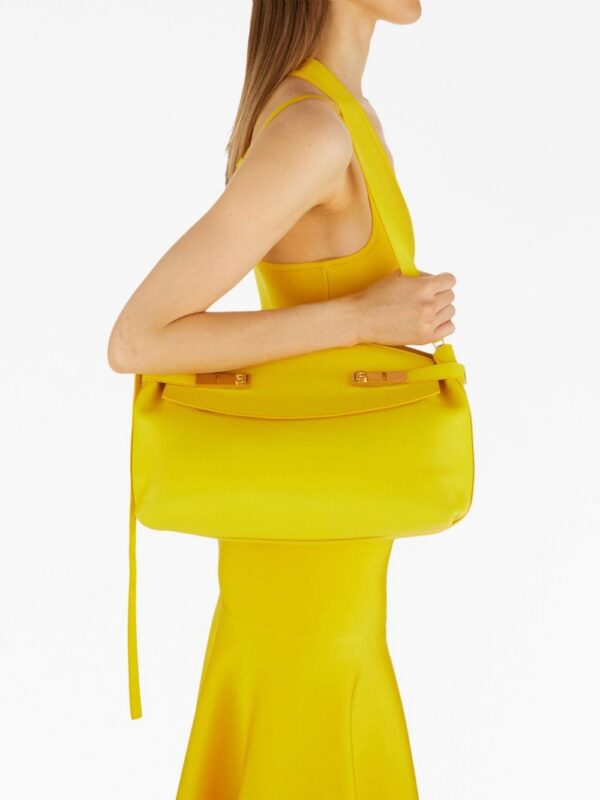 20717218_50982907_1000.jpg Ferragamo large pouch leather bag