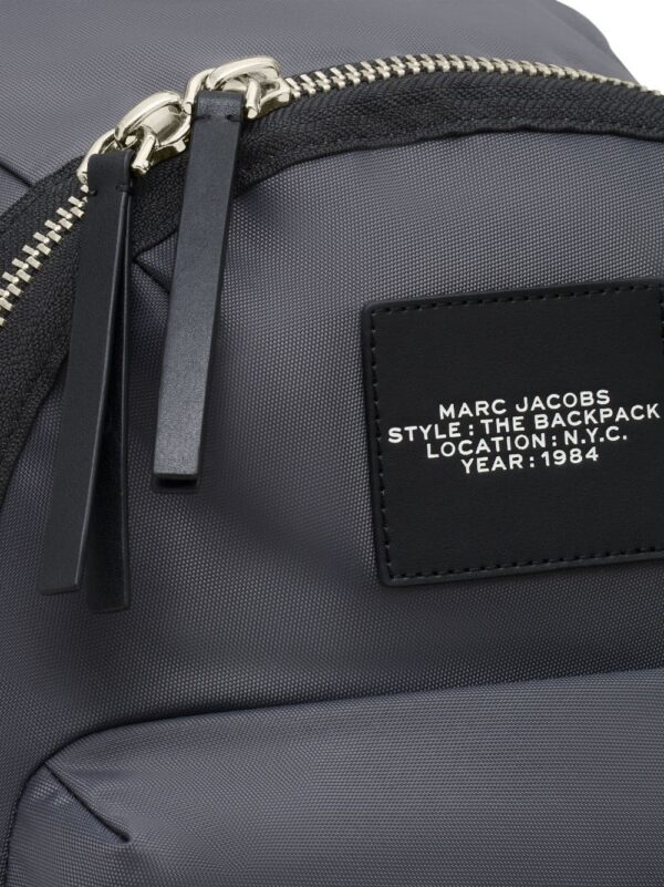 20734373_50870475_1000.jpg Marc Jacobs The Large Backpack zipped backpack