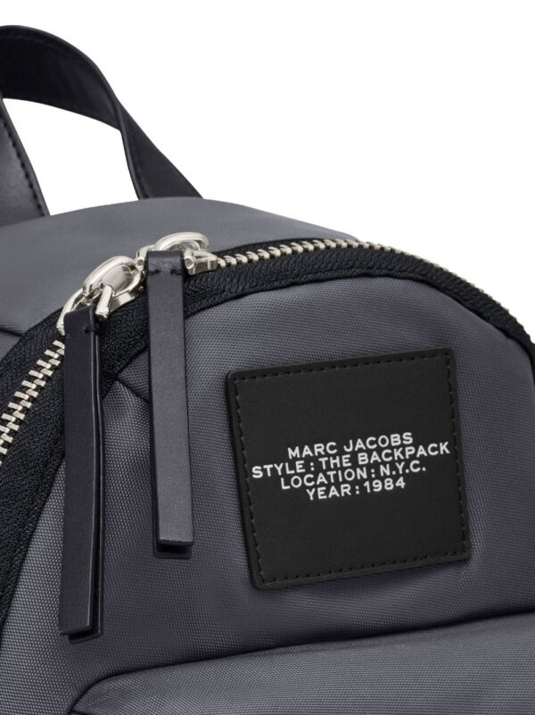 20735521_50870729_1000.jpg Marc Jacobs The Medium Backpack' zipped backpack