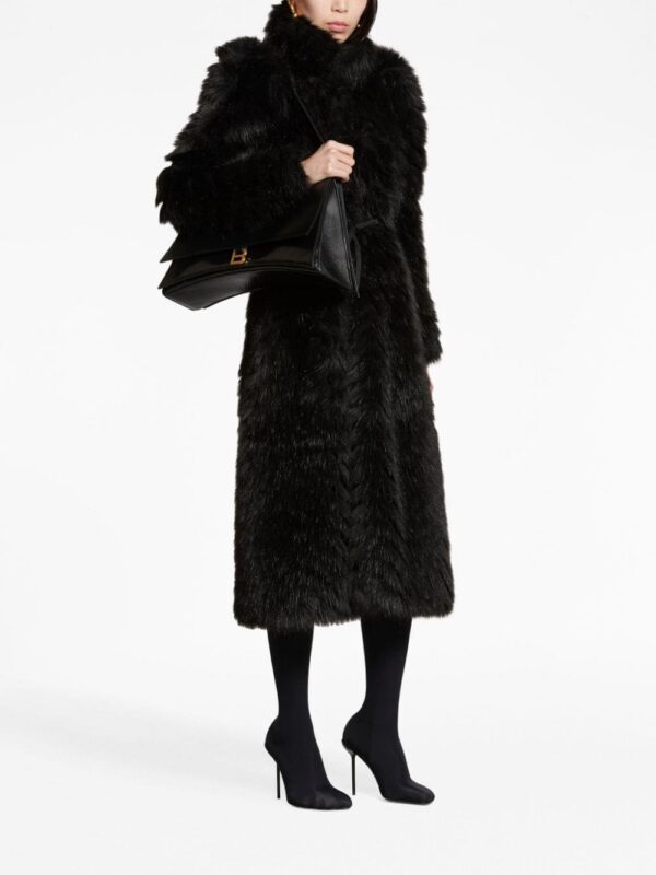 20787297_50748514_1000-1.jpg Balenciaga large Crush Sling shoulder bag