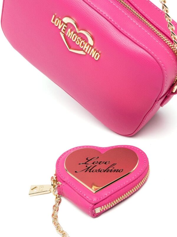20809716_50773446_1000.jpg Love Moschino logo-plaque crossbody bag