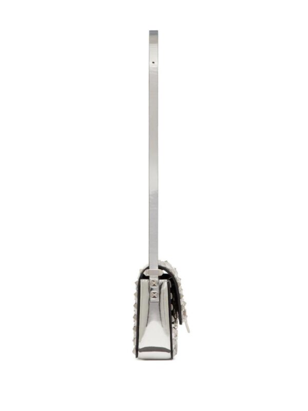 20876224_51370185_1000.jpg Valentino Garavani Rockstud23 E/W embroidered shoulder bag