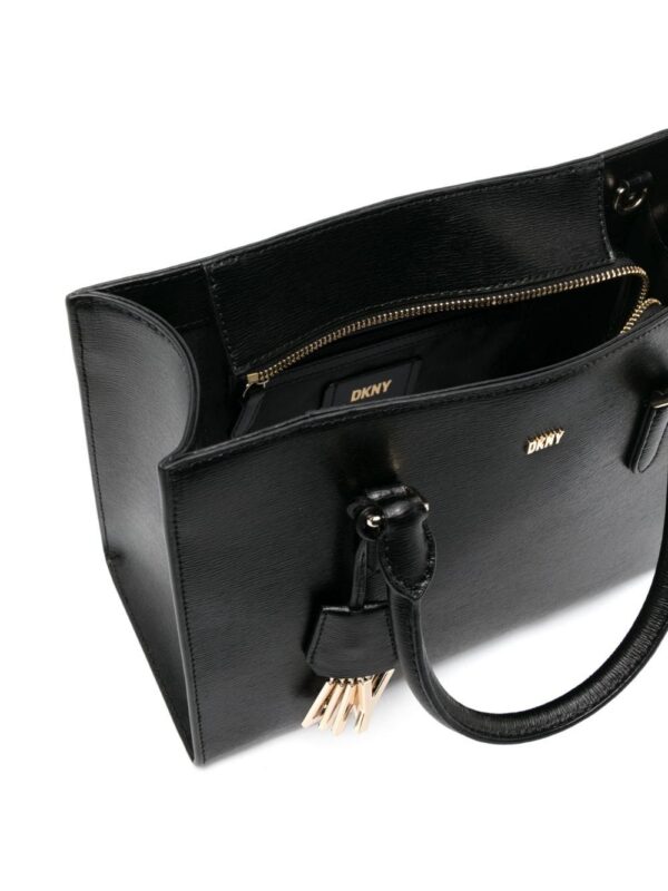20900862_50883474_1000.jpg DKNY logo-pendant leather tote bag