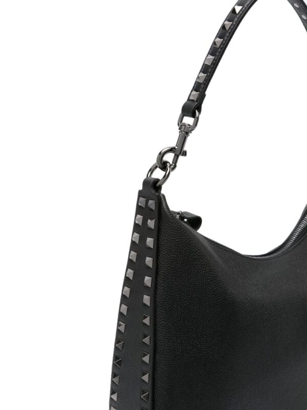 20982224_51093522_1000.jpg Valentino Garavani Rockstud leather crossbody bag